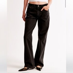 Abercrombie & Fitch Women’s Low Rise Baggy Jeans in Washed Black